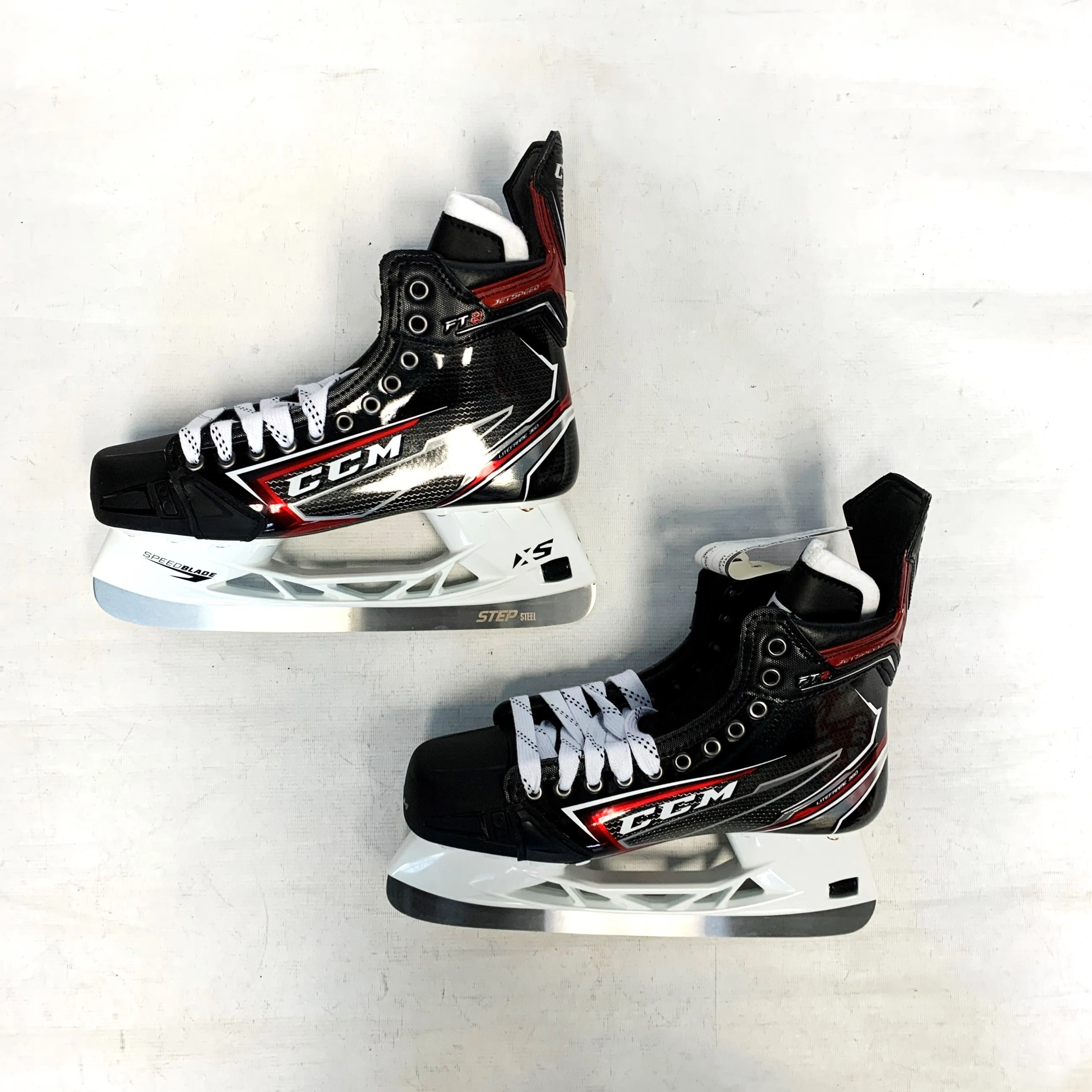 CCM Jetspeed FT2 Hockey Skates - Size 9.75D Left, 9.5D Right