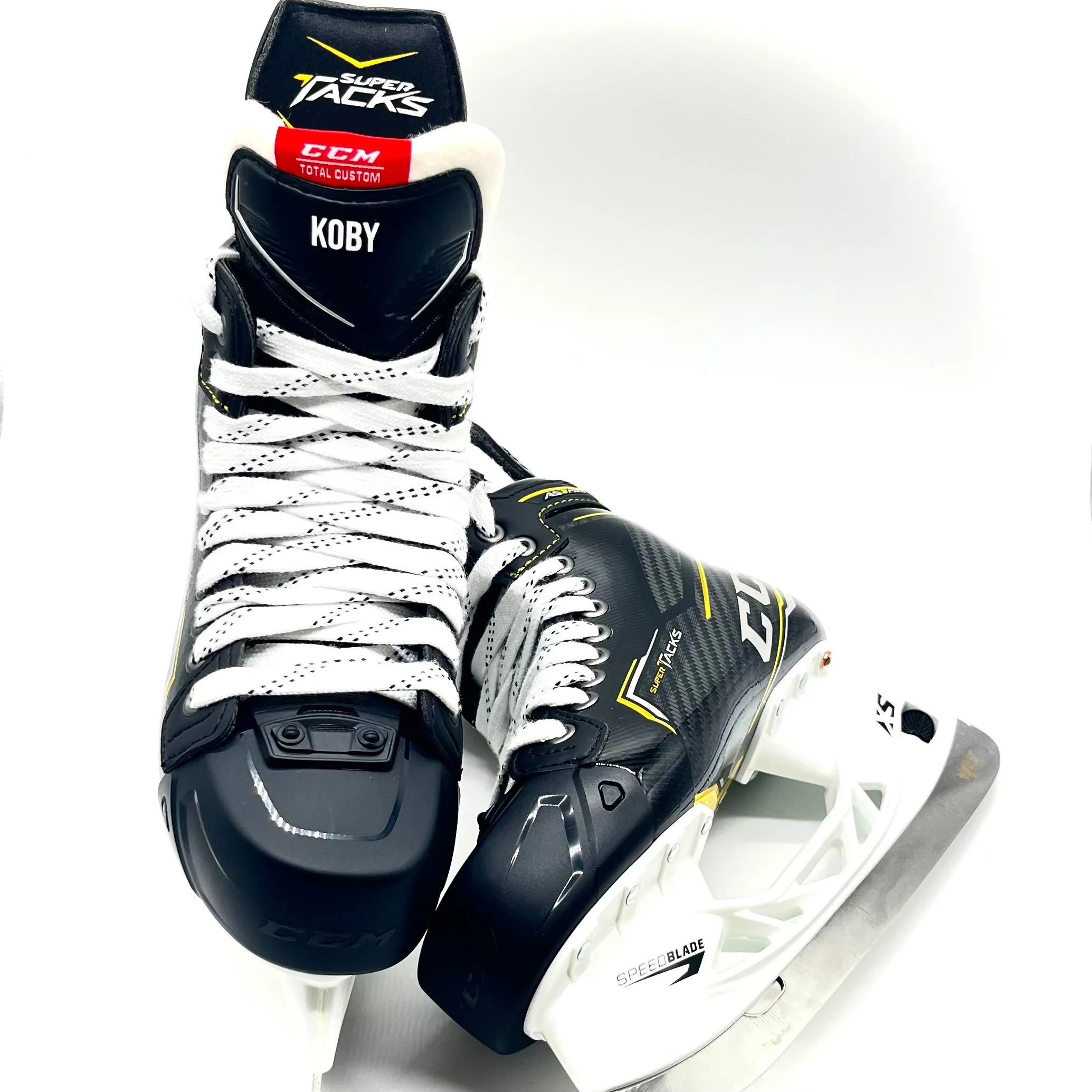 CCM SuperTacks AS3 Pro - Pro Stock Hockey Skates - Size 6D