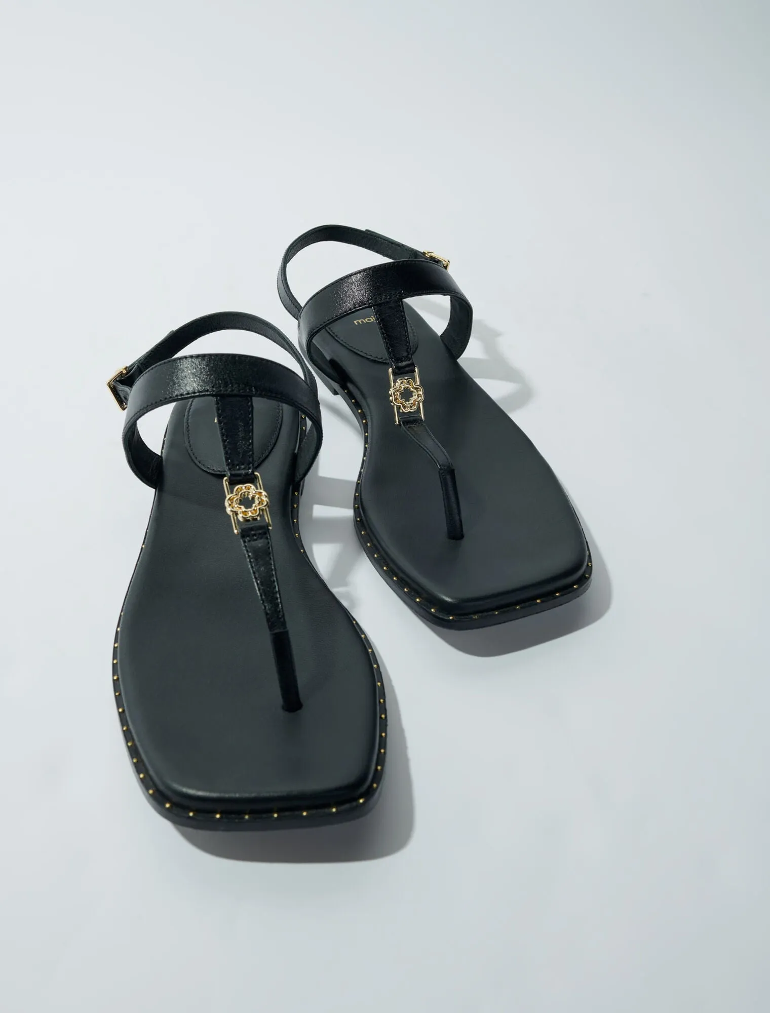 Flat leather strap sandals