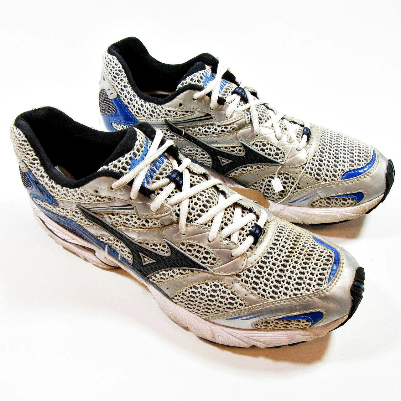 MIZUNO - Wave Nexus 5