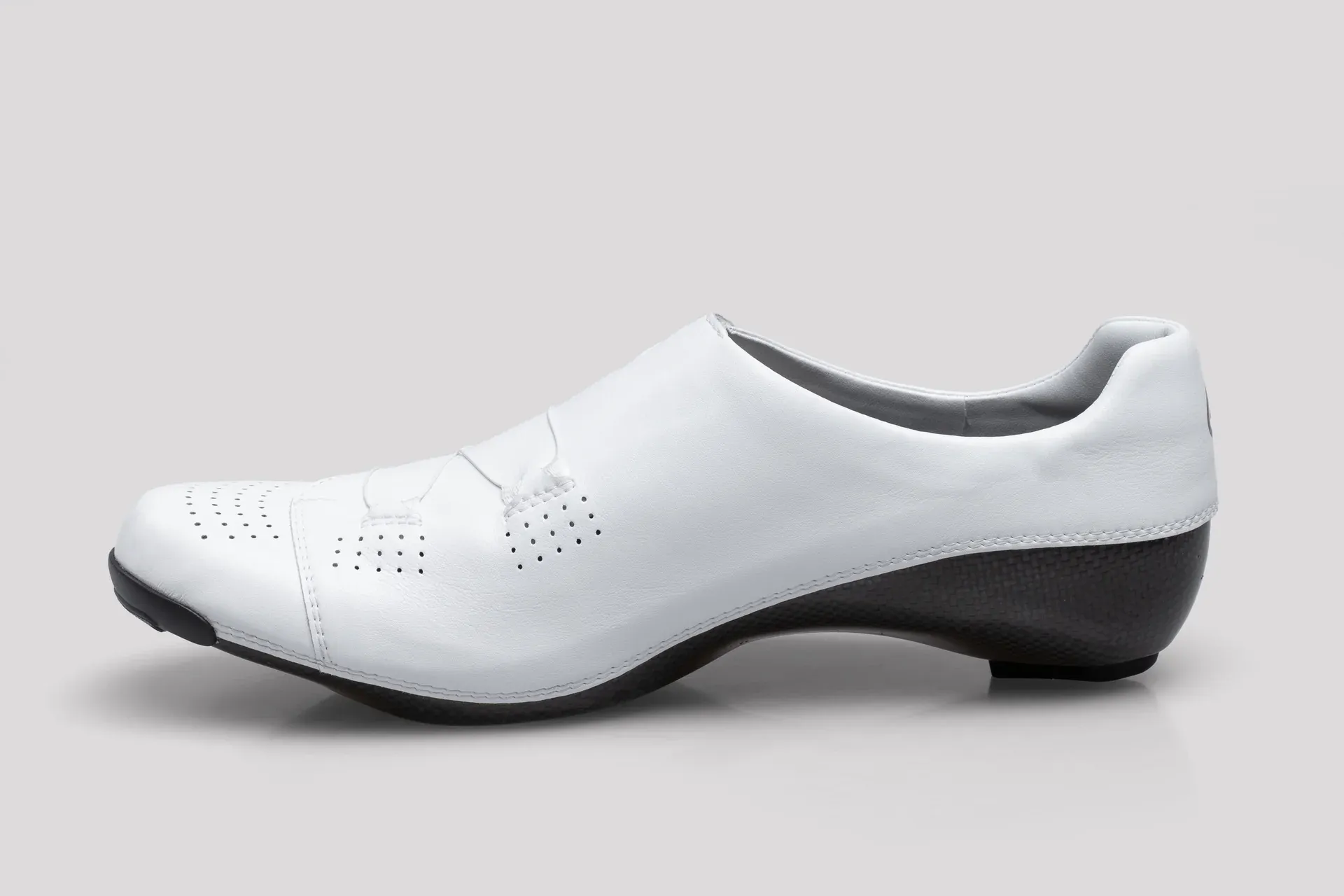 Nimbl Exceed Ultimate Glide Road Shoes - White/Silver