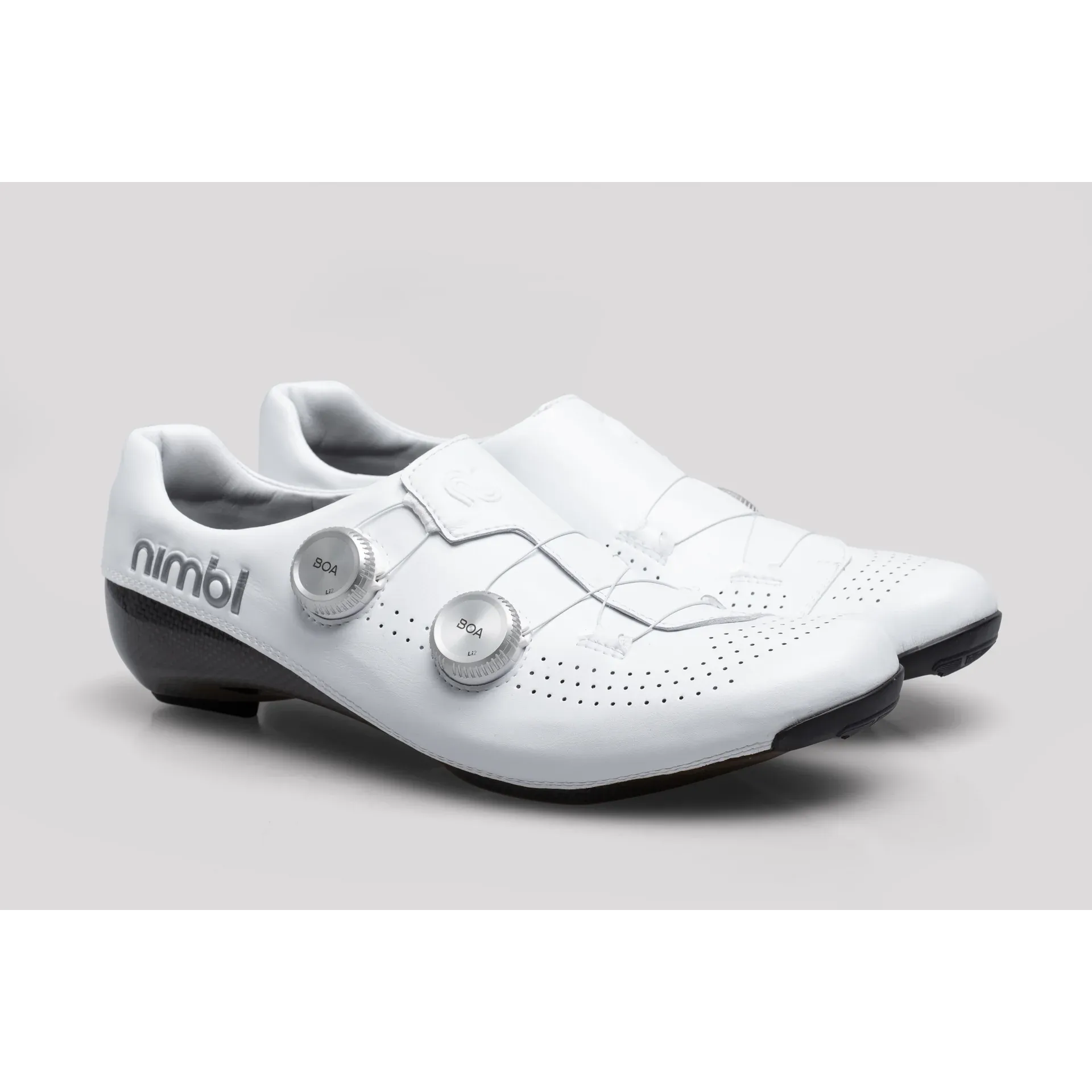 Nimbl Exceed Ultimate Glide Road Shoes - White/Silver