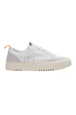 Oncept London Sneakers in White