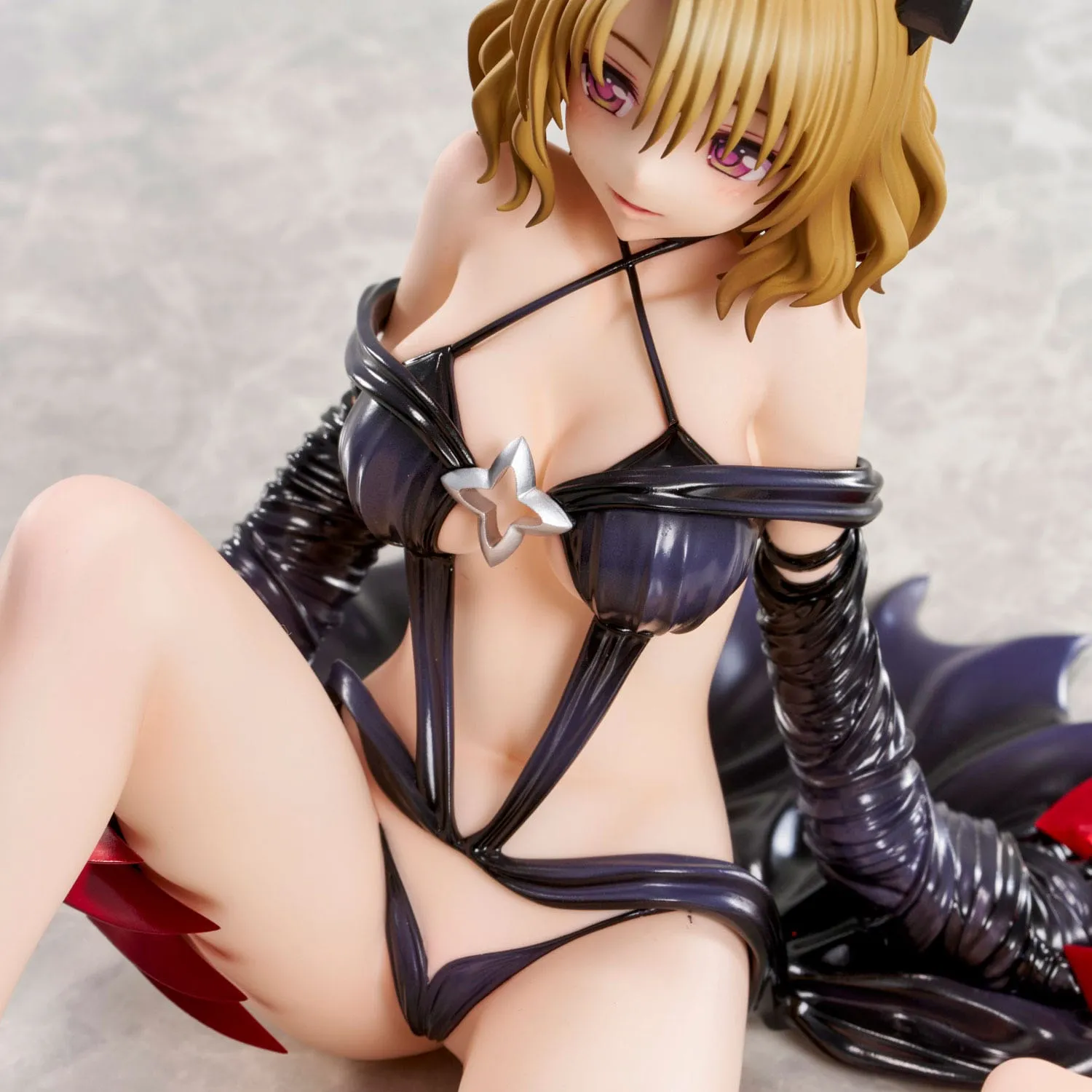 (Pre-vendita) Risa Momioka Darkness Ver. 15 cm - To Love-Ru Darkness