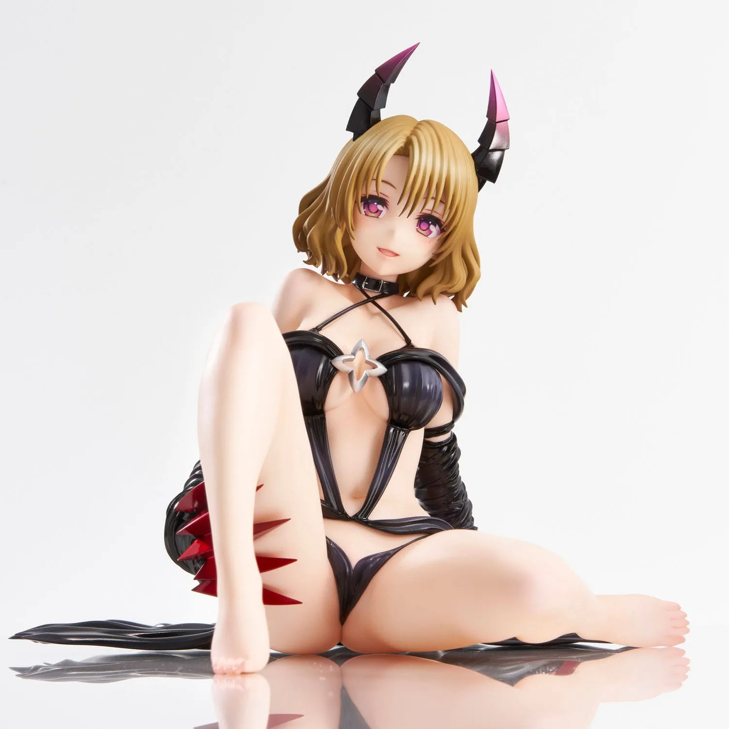 (Pre-vendita) Risa Momioka Darkness Ver. 15 cm - To Love-Ru Darkness