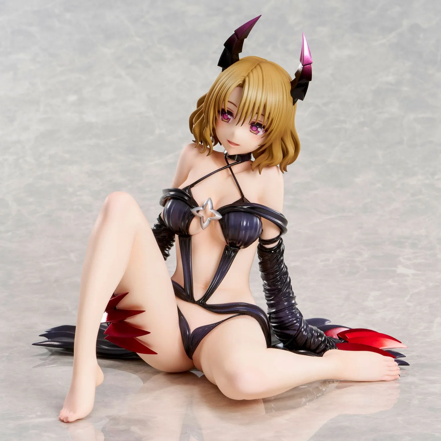 (Pre-vendita) Risa Momioka Darkness Ver. 15 cm - To Love-Ru Darkness