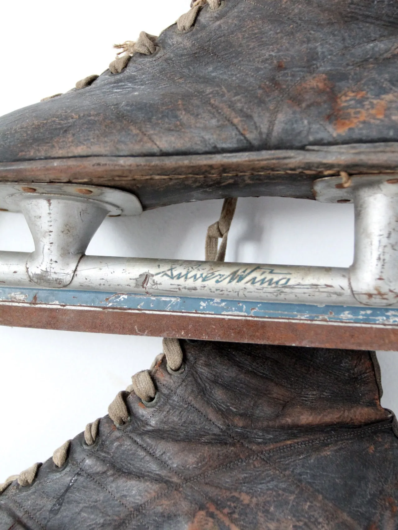 vintage AG Spaulding Silver Wing ice skates