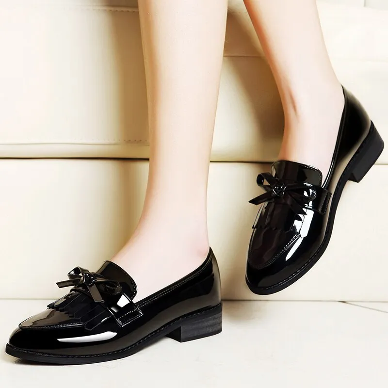 xiangtuibao Patent Leather  Shoes Women's British Style Women's  New Spring Autumn Soft Bottom Ladies Mid-heel Soft Leather Low Heel